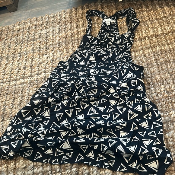 American Eagle Outfitters Dresses & Skirts - American Eagle Printed Overalls Mini Dress Size Small
